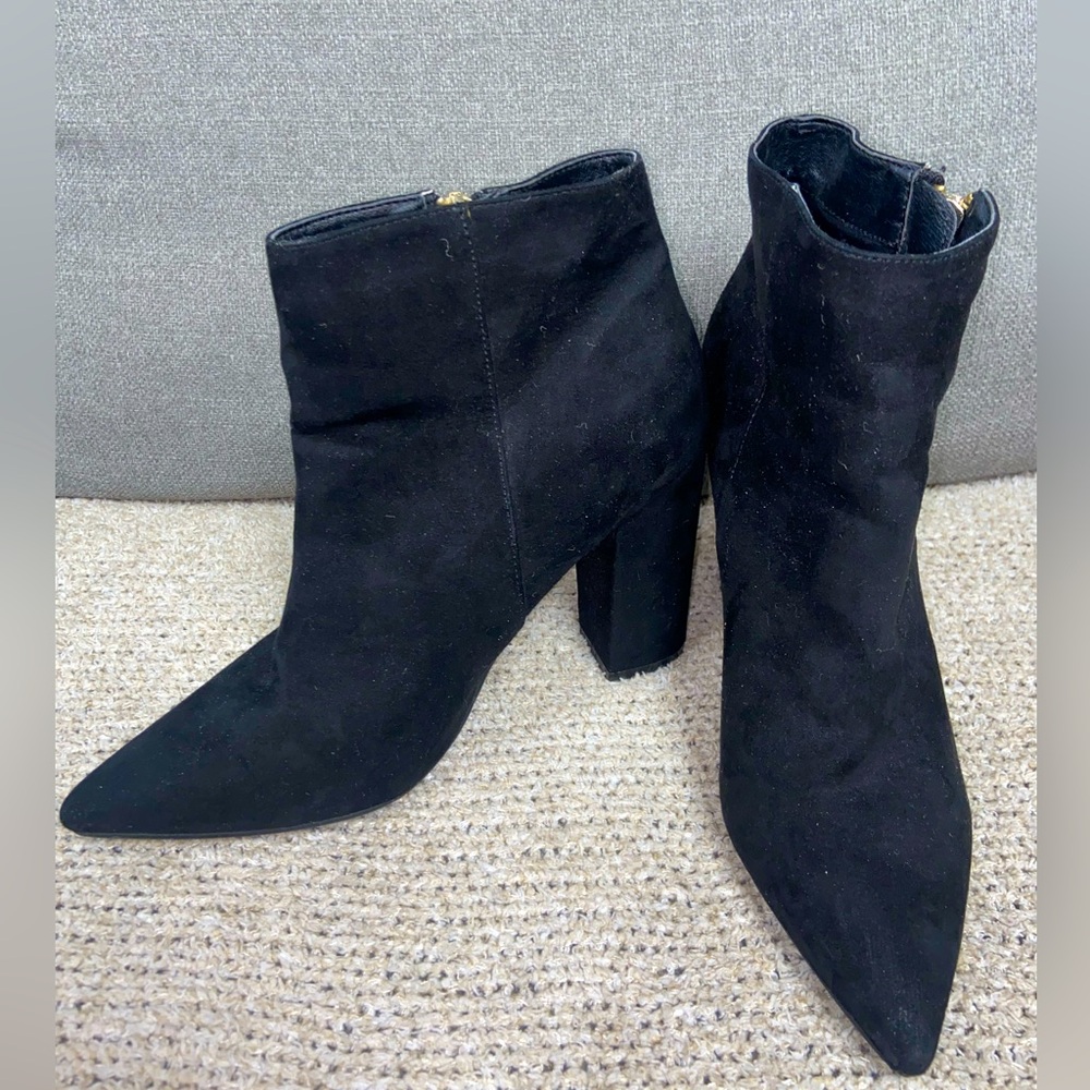 Suede Pointed Toe Ankle Heeled Boots 4” Chunky Heel